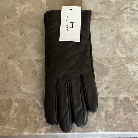 Halston Leather Quilted Black Gloves Small - Picture 1 of 4